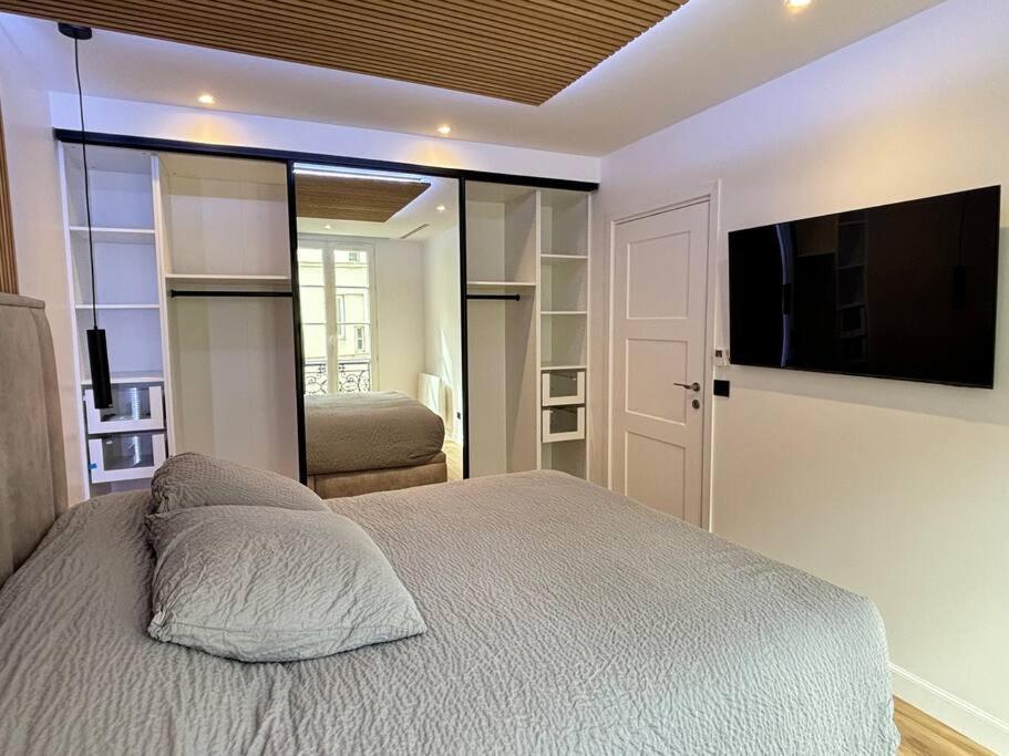Appartement Renovated Near Tuileries And Concorde Parijs
