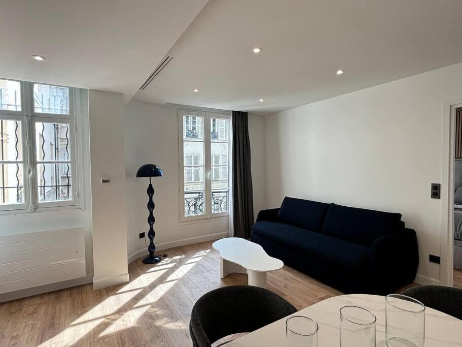 Appartement Renovated Near Tuileries And Concorde Parijs