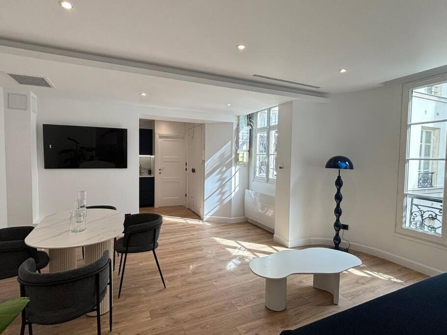 Renovated Near Tuileries And Concorde Appartement